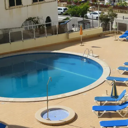 Apartment T1 Com Piscina E Vista Mar - Da Rocha Portimao