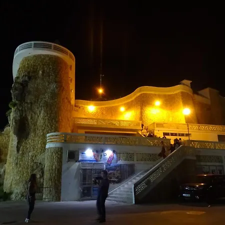 Appartement T1 Com Piscina E Vista Mar - Da Rocha