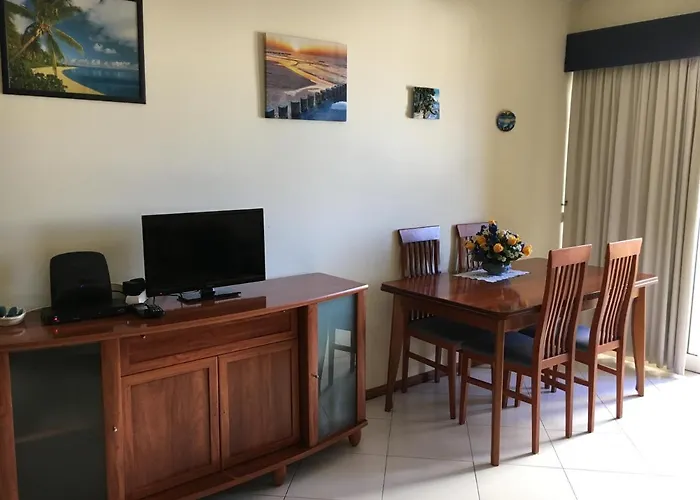 Appartement T1 Com Piscina E Vista Mar - Da Rocha *