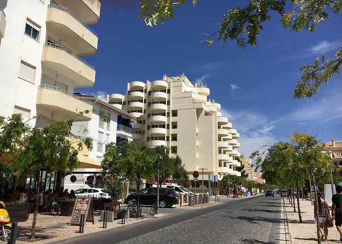 T1 Com Piscina E Vista Mar - Da Rocha * Portimão