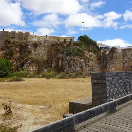 T1 Com Piscina E Vista Mar - Da Rocha Portimão